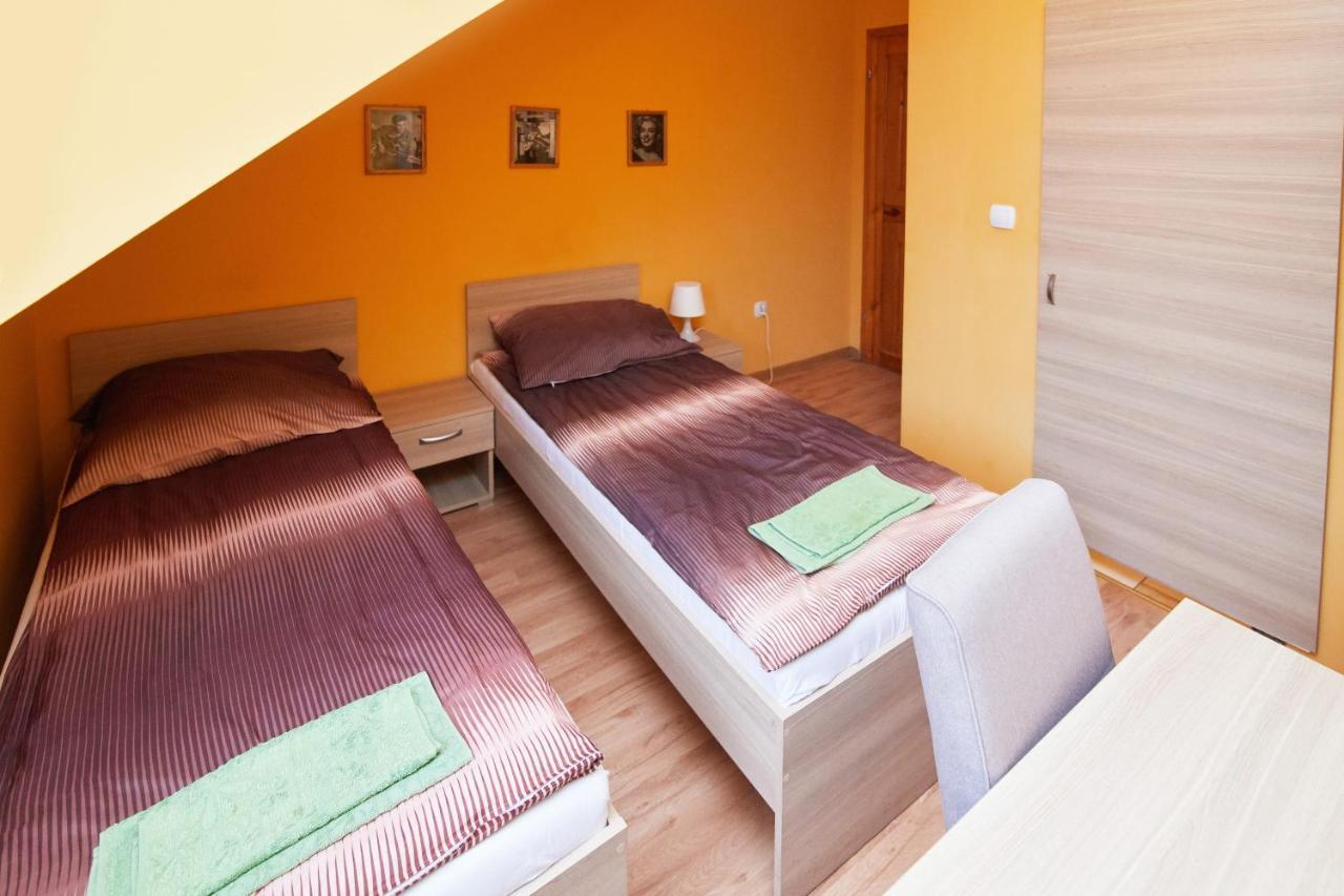 Karczma-Koszwice Bed & Breakfast Екстериор снимка